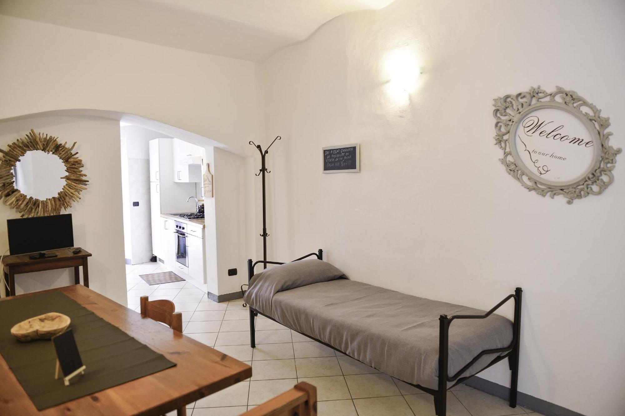 A Casa Di Sole Brovello Apartment Ngoại thất bức ảnh